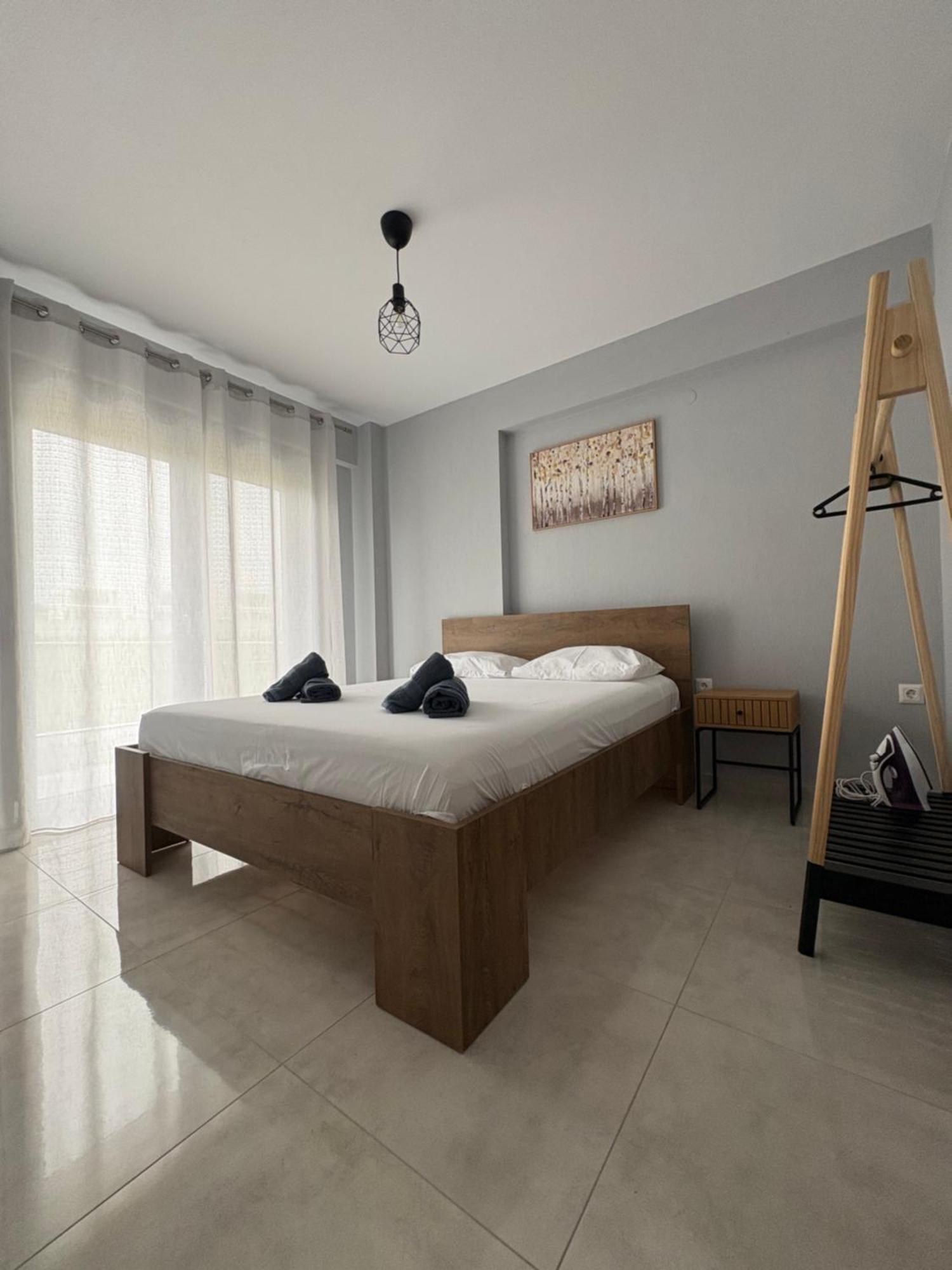 Elinor Apartments Флогита Экстерьер фото