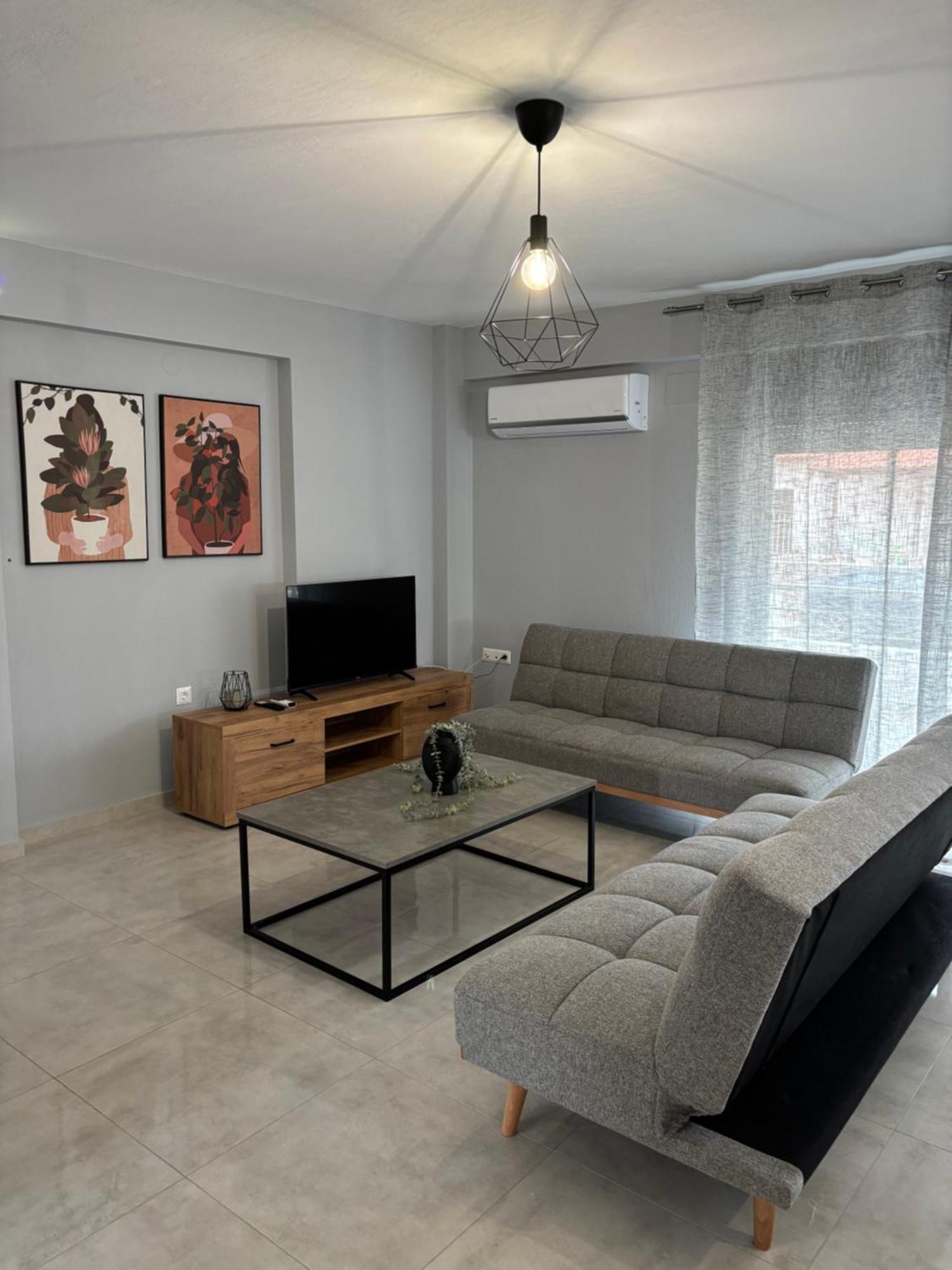 Elinor Apartments Флогита Экстерьер фото