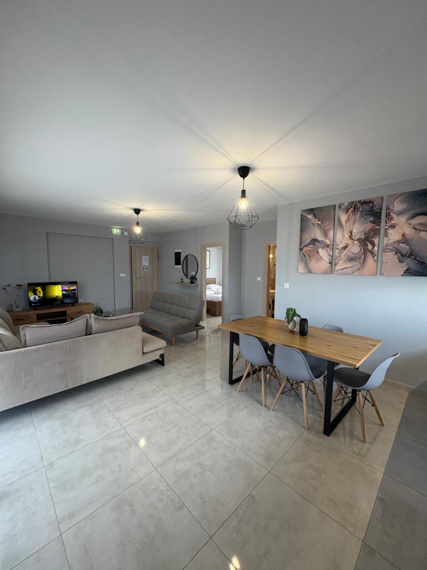 Elinor Apartments Флогита Экстерьер фото