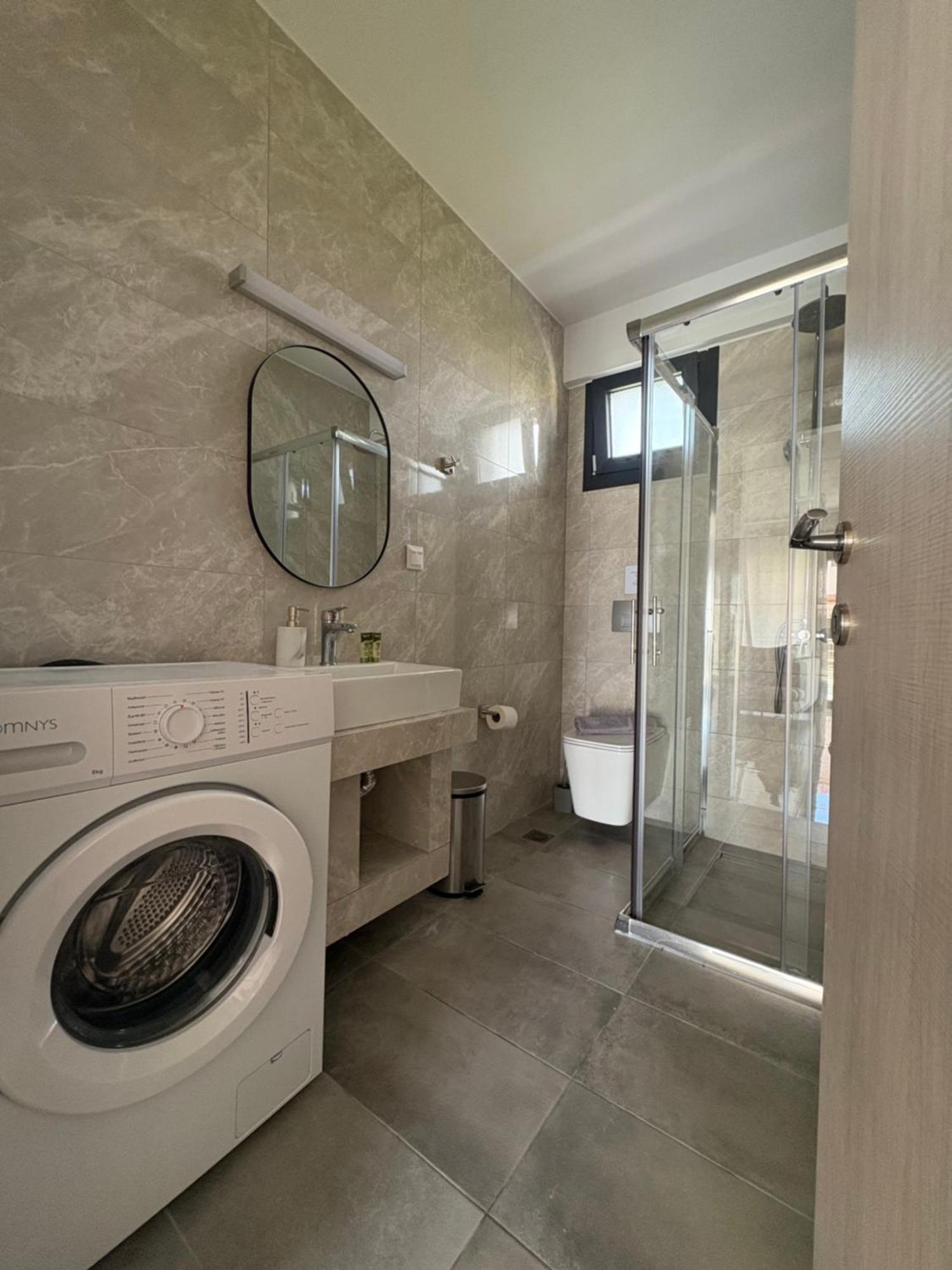 Elinor Apartments Флогита Экстерьер фото