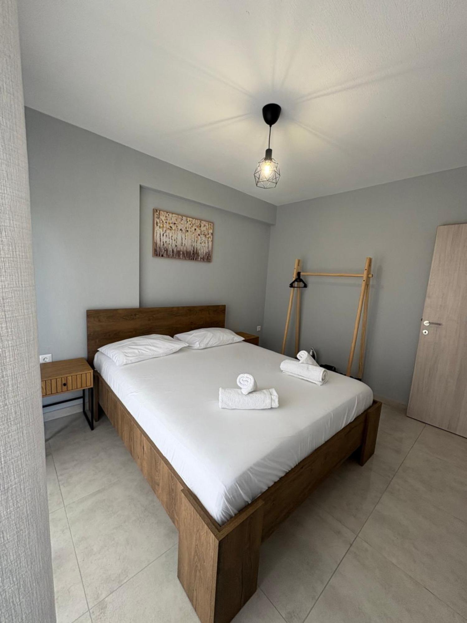 Elinor Apartments Флогита Экстерьер фото